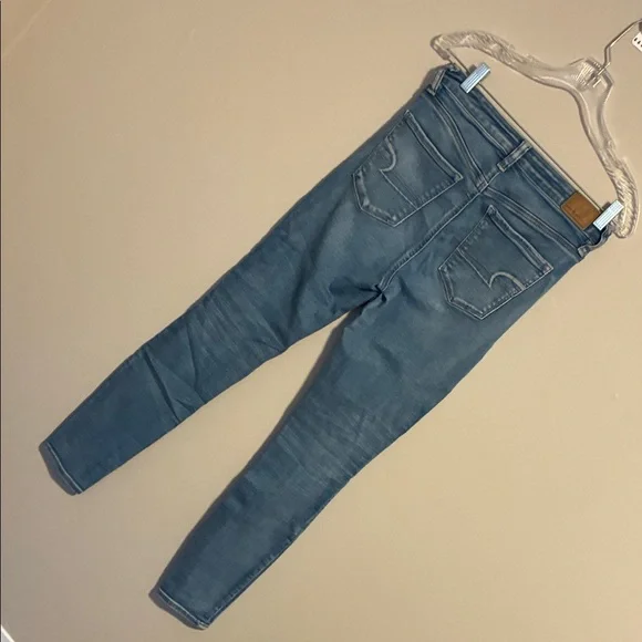 American Eagle Outfitters High Rise Blue Jeans - Picture 2 of 5